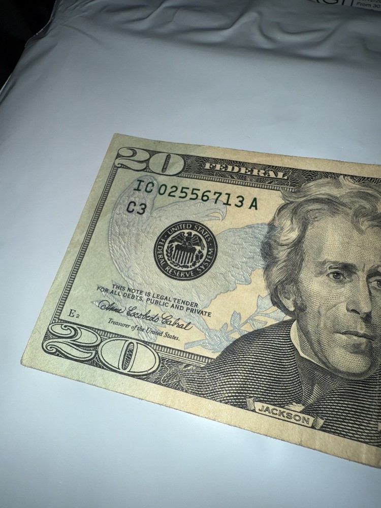 $20 Dollar Bill Misaligned Serial Numbers Unique Printing Error!