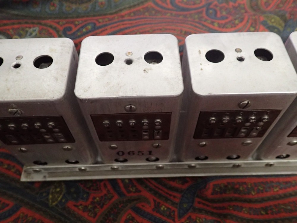 Radio Receiver - General Coverage 0-500MC