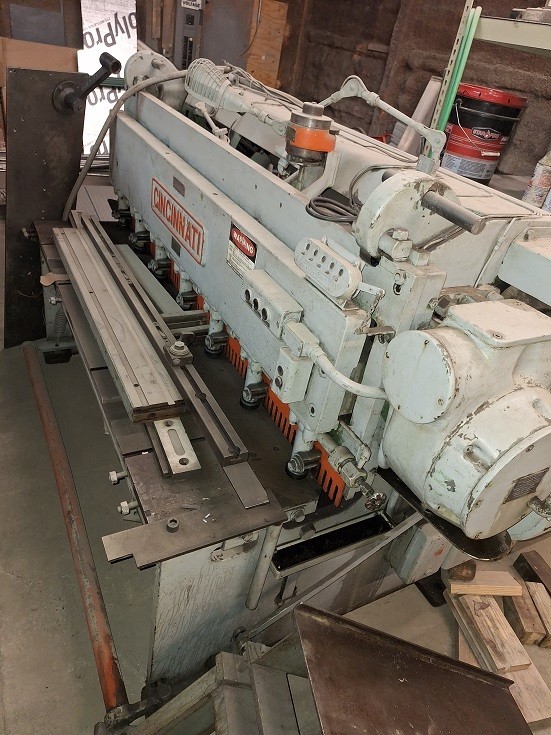 Cincinnati 3/16" x 6 Ft. mechanical squaring shear.