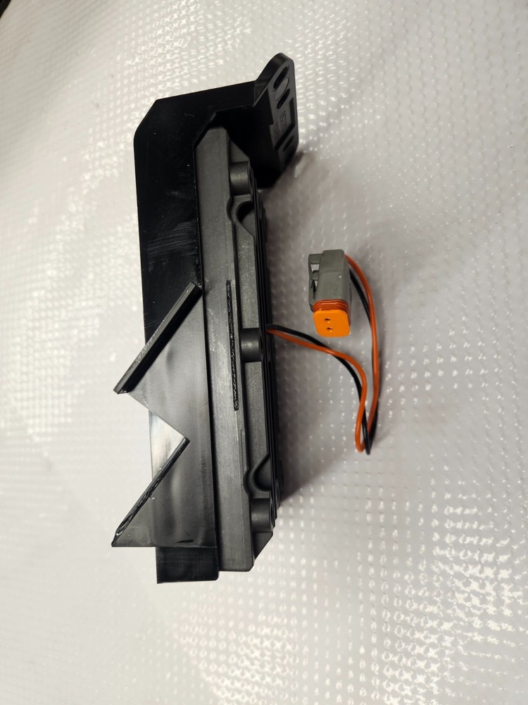 Whelen Freedom Micro-Edge Corner LED Module Dual Stack Amber