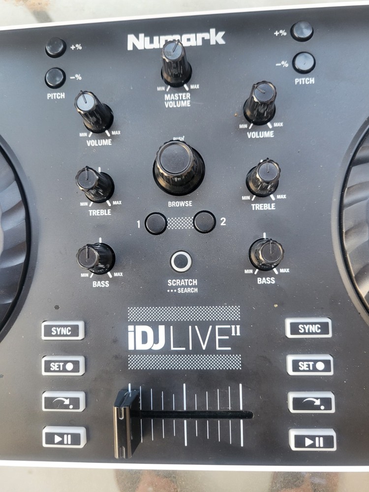 iDJ Live II | DJ Controller for Mac, PC, iPad, iPhone and iPod Touch
