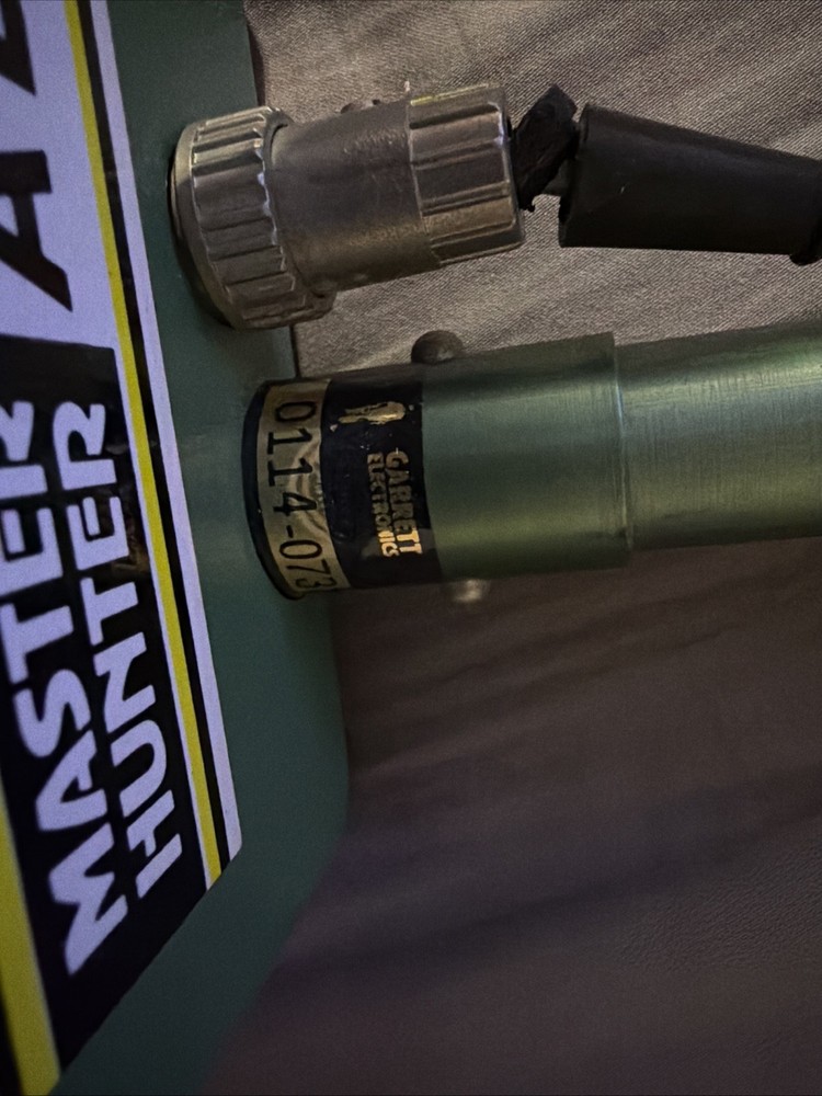 Garrett Deep Seeker Metal Detector
