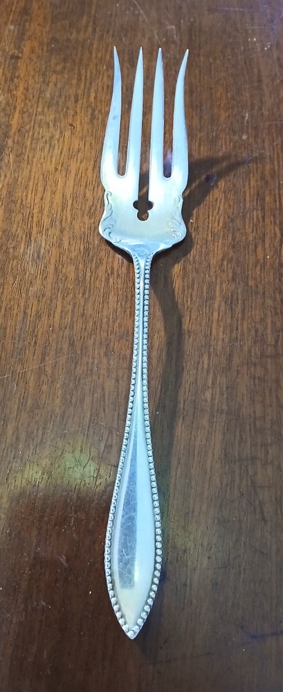 1847  Rogers  Vesta pattern serving fork C1895 8.25"  EUC