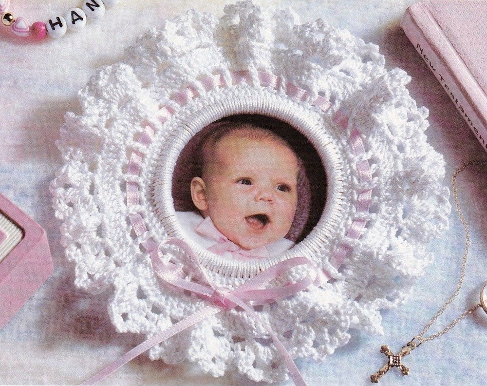 QUICK Frilly Baby's Photo Ring/Crochet Pattern INSTRUCTIONS ONLY