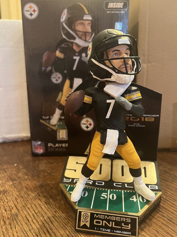 Ben Roethlsberger 5000 Yards Club Bobblehead