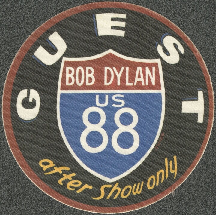 Bob Dylan  Backstage Pass - 1988 Cloth Pass