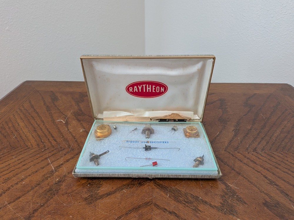Raytheon Computer Salesman Display Box Transistor Diodes Rectifiers