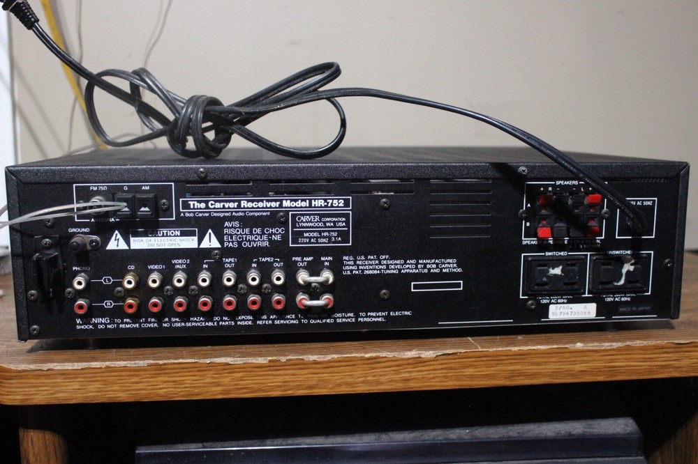 The Carver Receiver HR-752 Nice