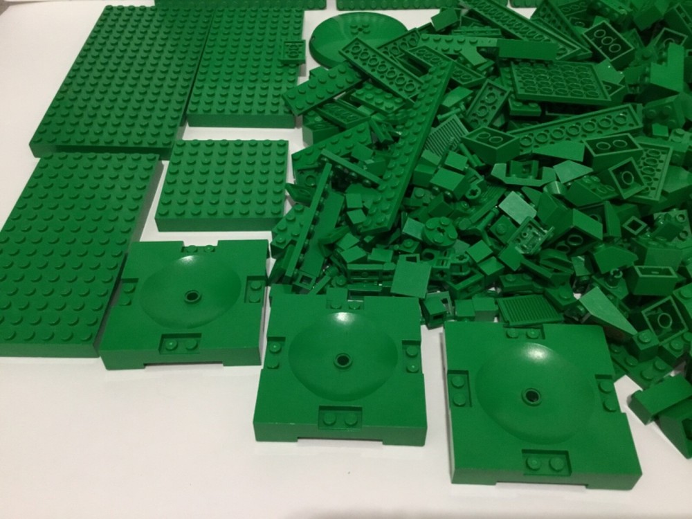 LEGOs (Green color) 2.2 Lb