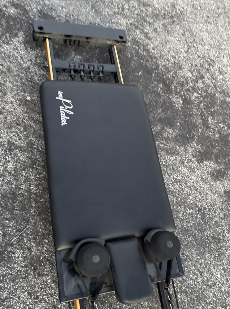 AeroPilates Performer Foldable Wheels Ab Exercise Workout Machine