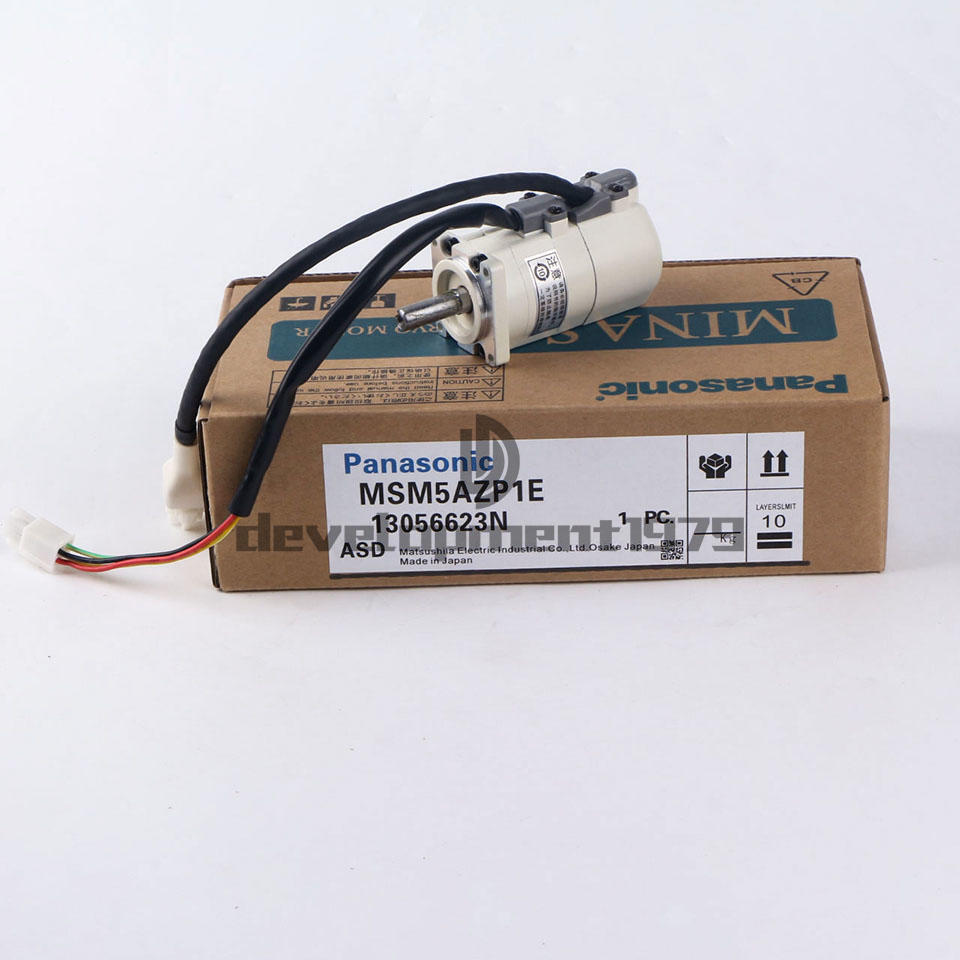 1PC NEW PANASONIC SERVO MOTOR MSM5AZP1E