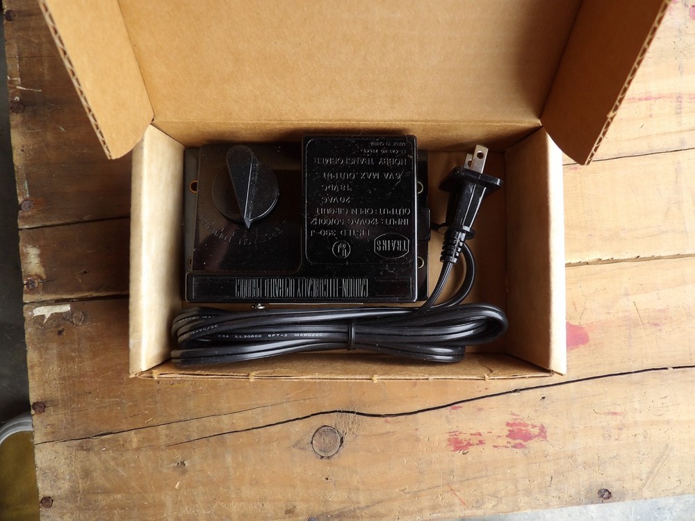 Vintage - Black Beauty Power Pack HO Train - Untested