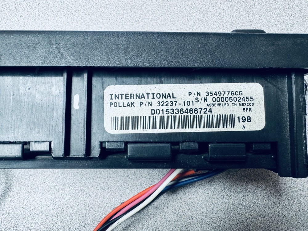 International Dash Switch Panel P/N 32237-101