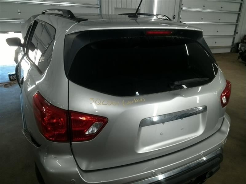PATHFINDR 2017 Glove Box 104538311