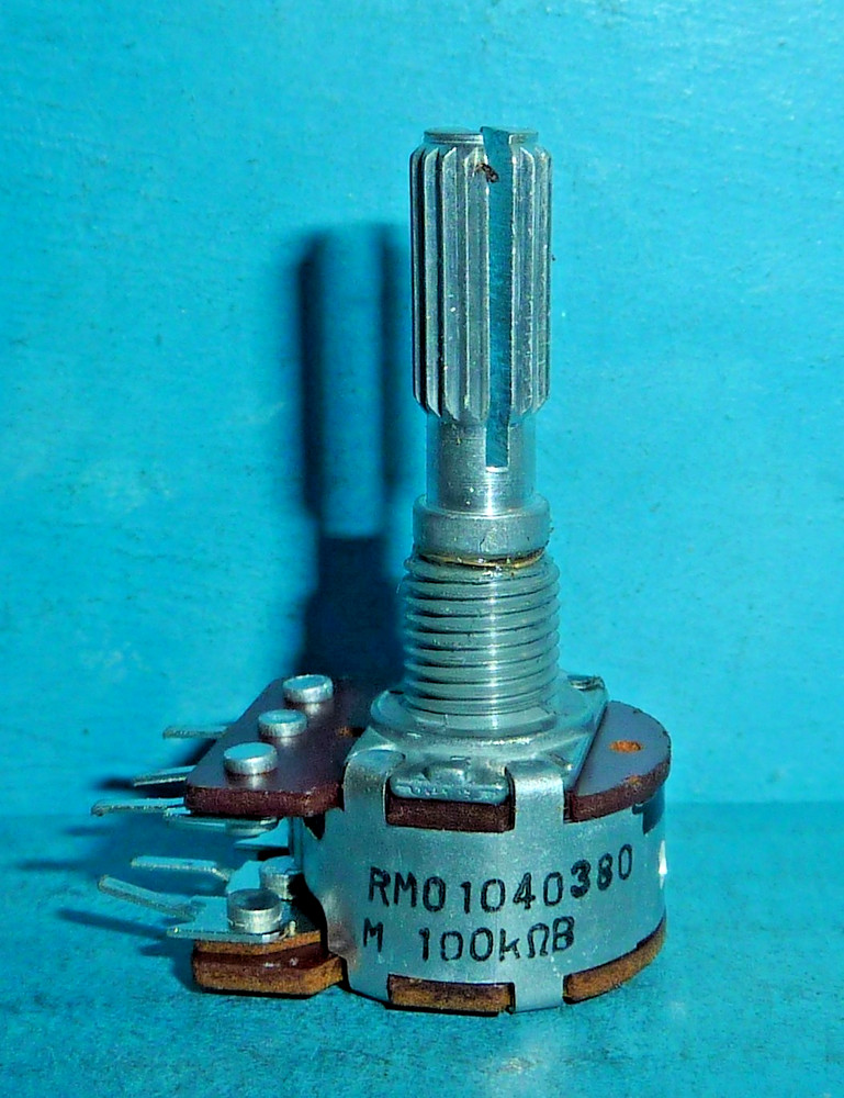 OEM Marantz RM01040380 Potentiometer NOS