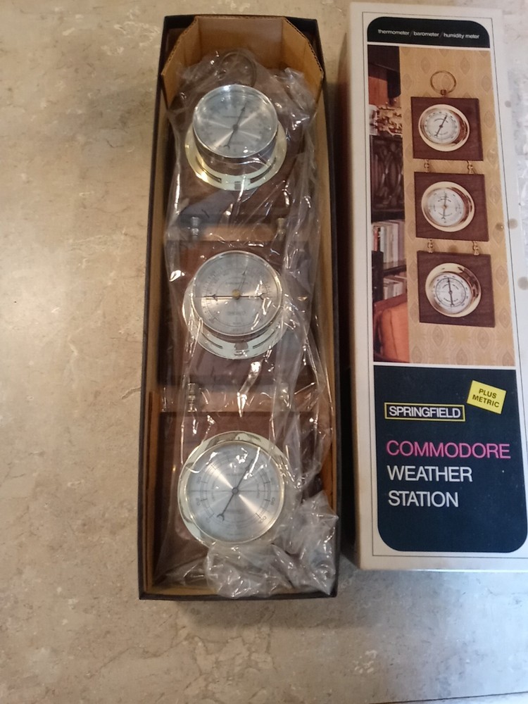 NOS Springfield Berometer