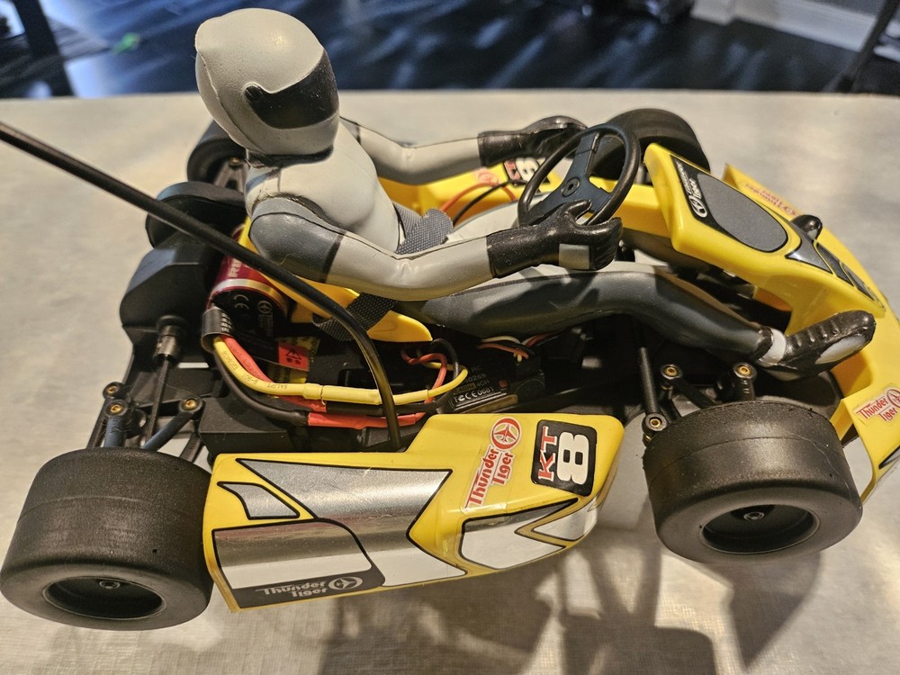 Thunder Tiger KT8 RC Go Kart