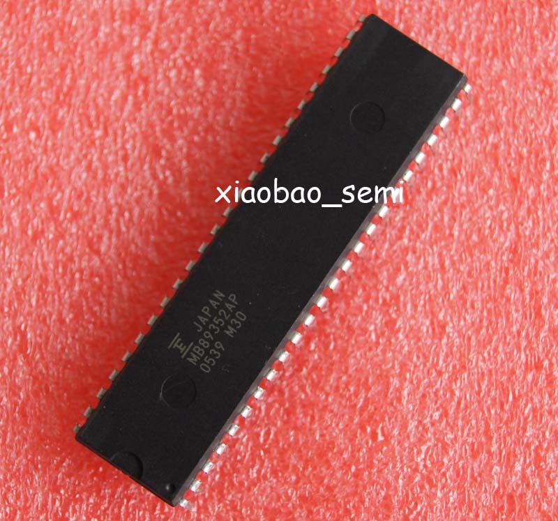 2pcs FUJITSU MB89352AP MB89352 DIP-48