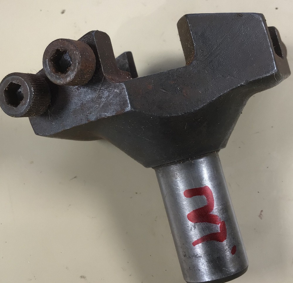 One BROWN & SHARPE TOOL HOLDERS 5/8" SHAANKS #60-100, nice shape