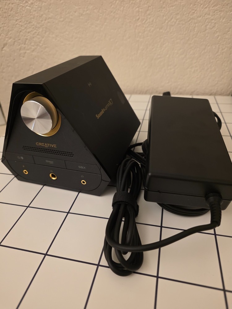 Creative Labs Sound Blaster x7 Desktop USB DAC and Audio Amplifier