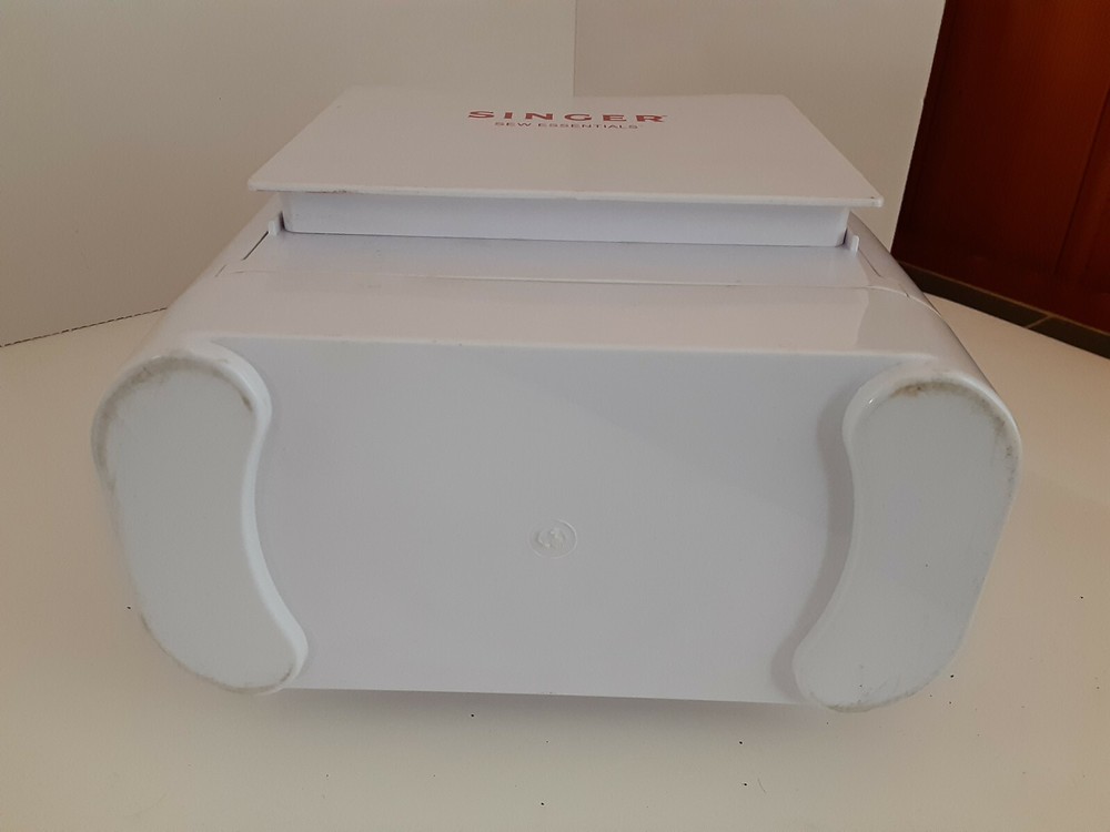 Pre-owned Singer Sew Essentials Storage System. Please Read Description