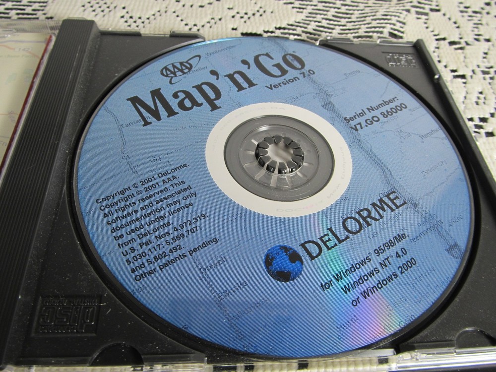 DeLorme Map 'n' Go Version 7 for Windows 95/98 or windows 2000 VGUC !