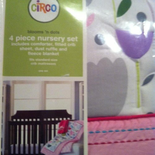 Circo Bloom N Dots 4pc Crib Bedding Set