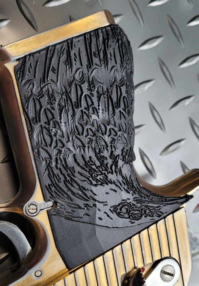 Desert Eagle grips - WE / Cybergun custom eagle feather style grips