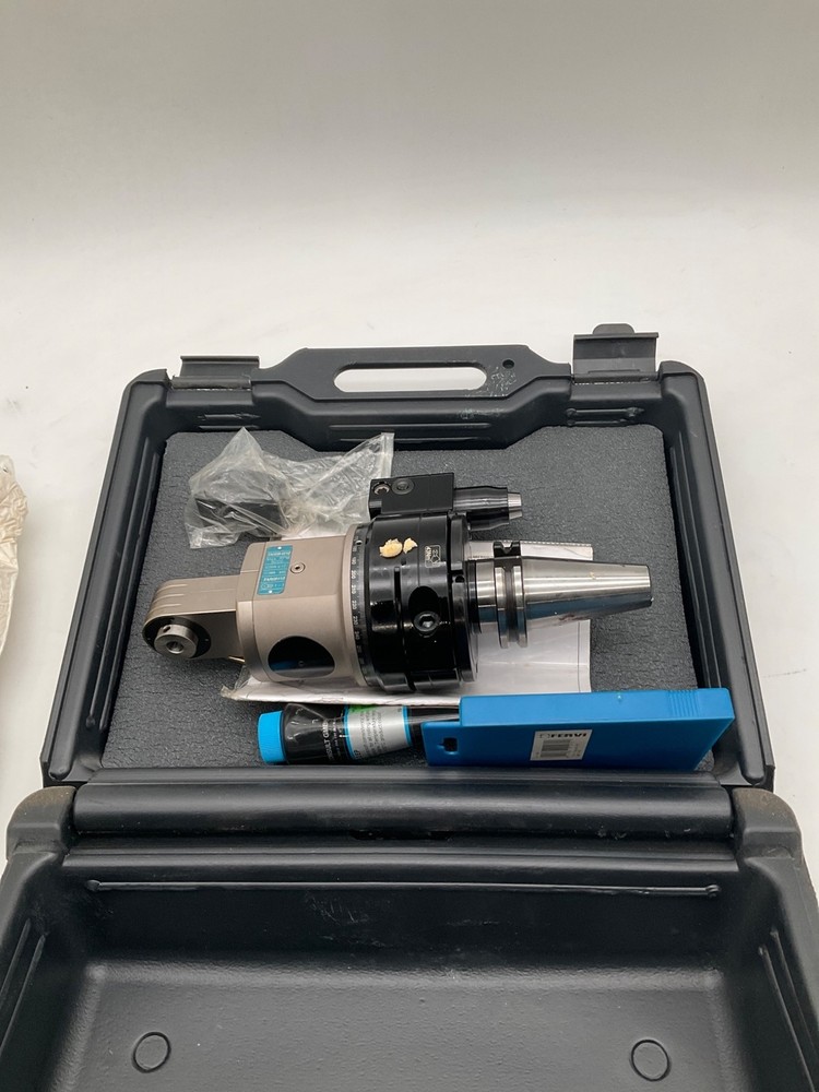 OMG TAR06-W10 Compact Angle Head Tool Holder NEW