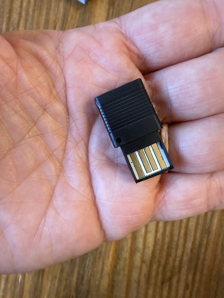 Beboncool Wireless Presenter Black Laser Pointer Clicker