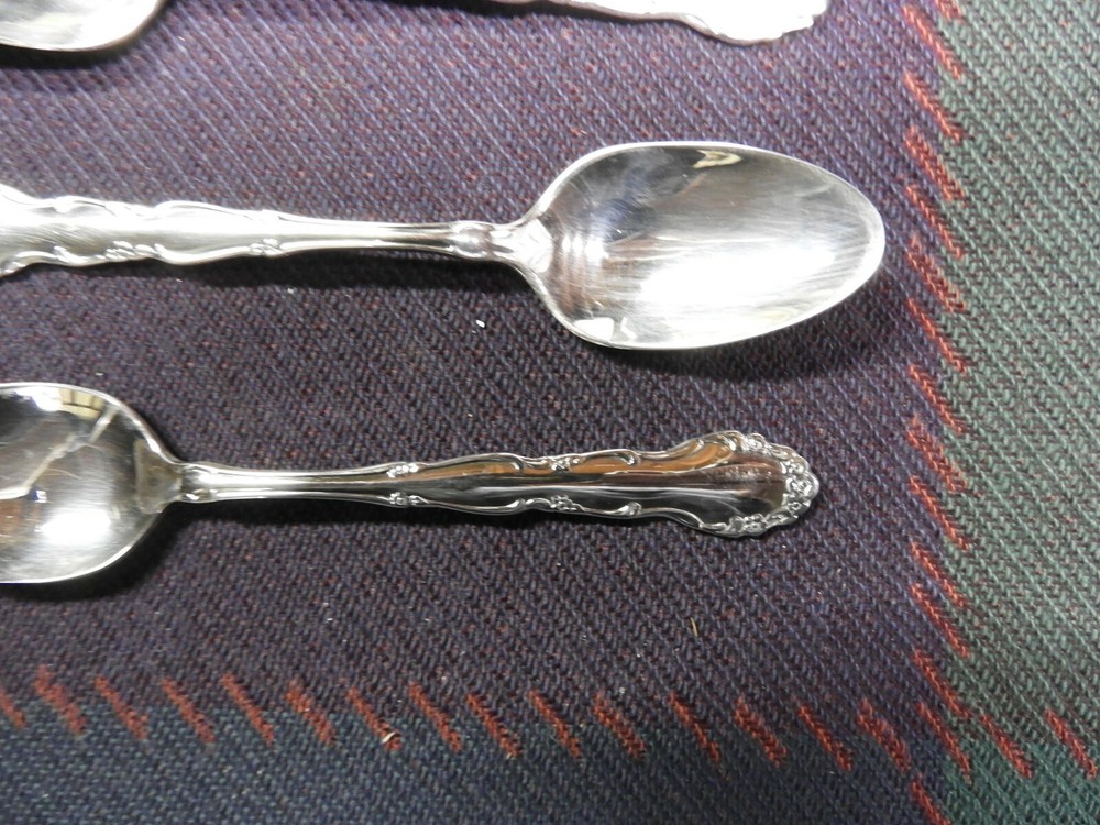 THREE Oneida Ltd. - Flirtation Pattern - Teaspoons - Silverplate - EXC.