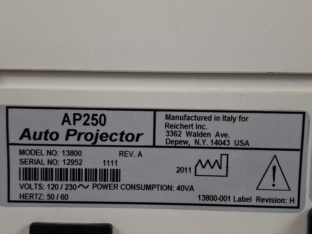 Reichert AP250 Auto Projector