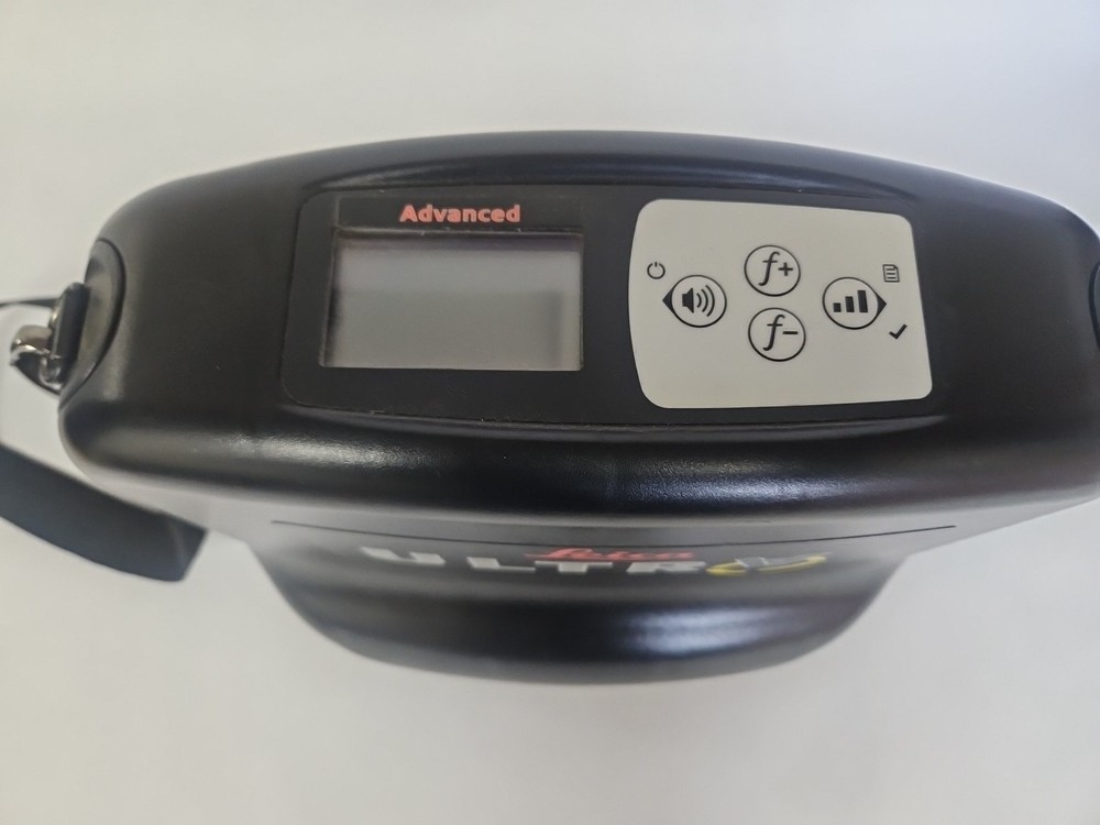 Leica ULTRA Advanced Locator & Transmitter Package