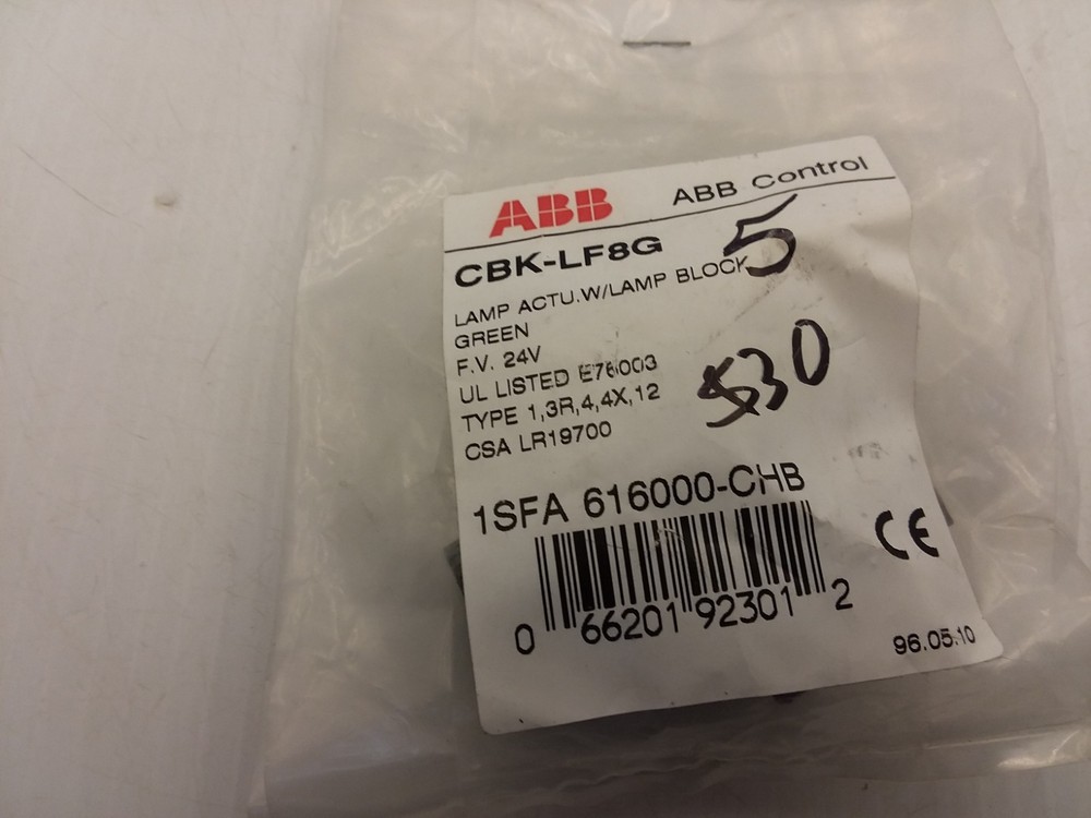 ABB CBK-LF8G PILOT LIGHT GREEN 24V LAMP NIB