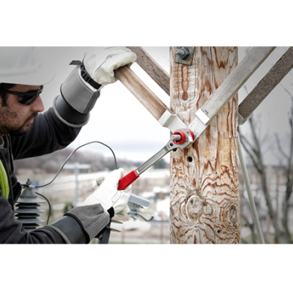 Milwaukee 48-22-9213 Lineman’s High-Leverage Ratcheting Box Wrench