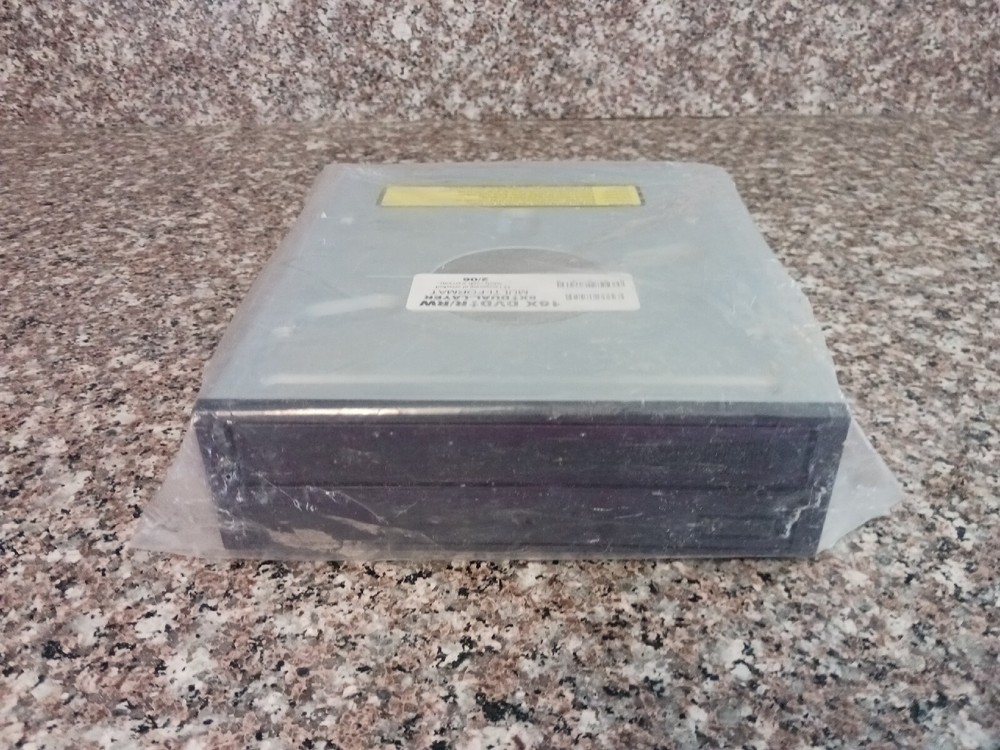 DVD +/- R/RW 8X 2.4X+R9 Dual Layer Multi Format Burner