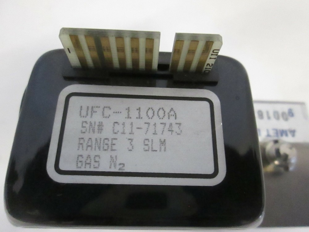 Unit UFC-1100A, Mass Flow Controller MFC, N2, 3 SLM, Used