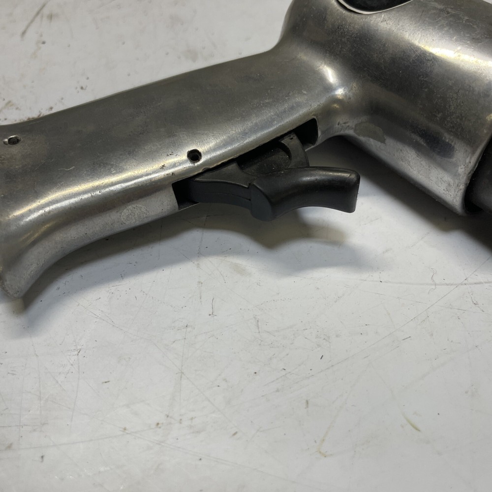 Central Pneumatic 32940 Air Hammer 150mm