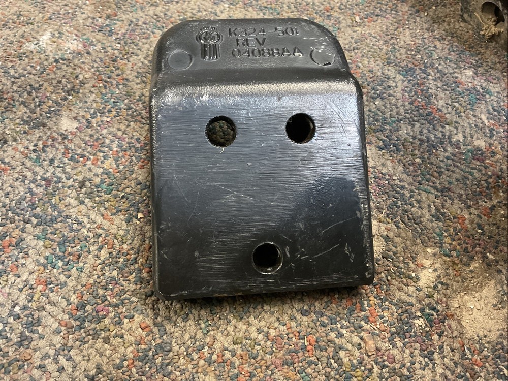 K324-501 Kenworth shock brackets