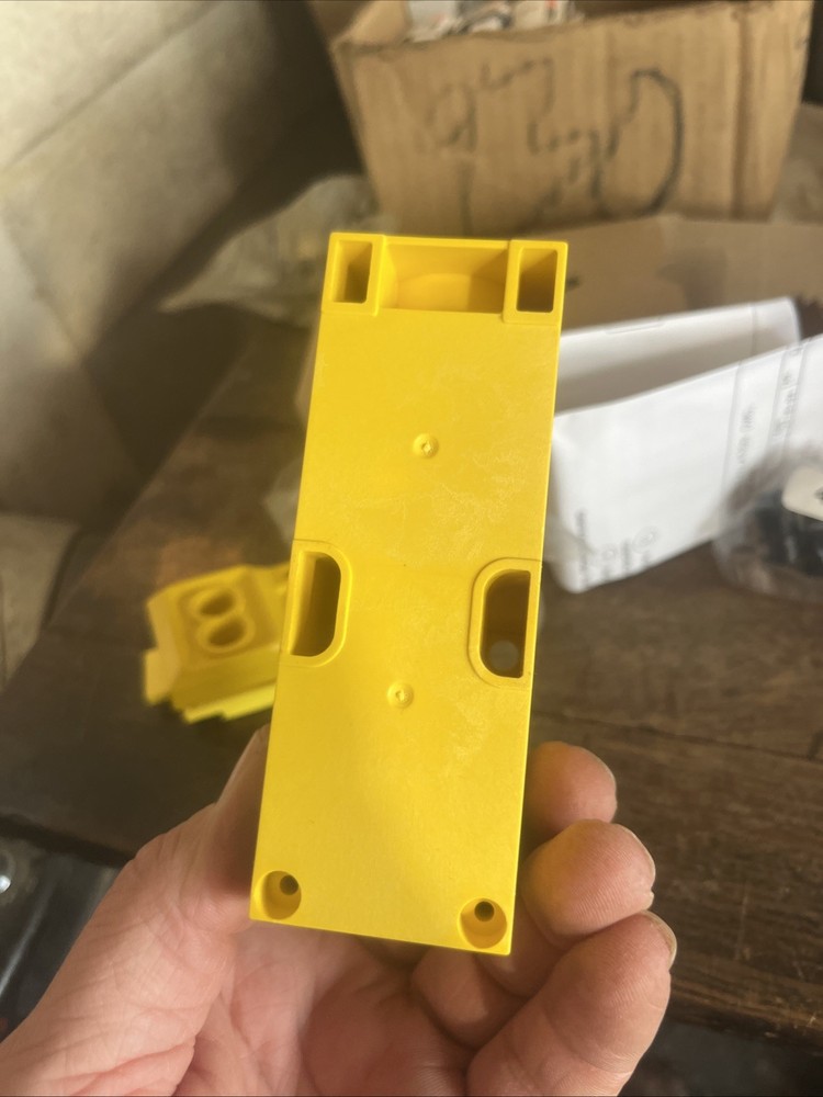 NOS Banner Engineering 17627 / SBF1 Scanner Block