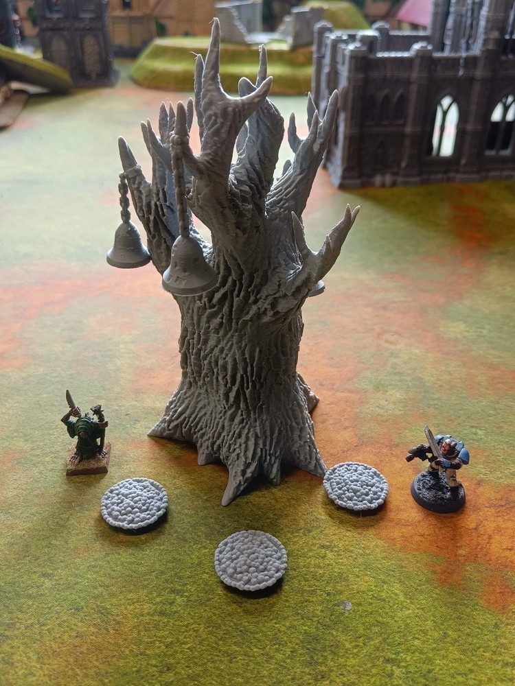 Daemonic Horror Fantasy / Sci-fi Large Possessed Plague Tree