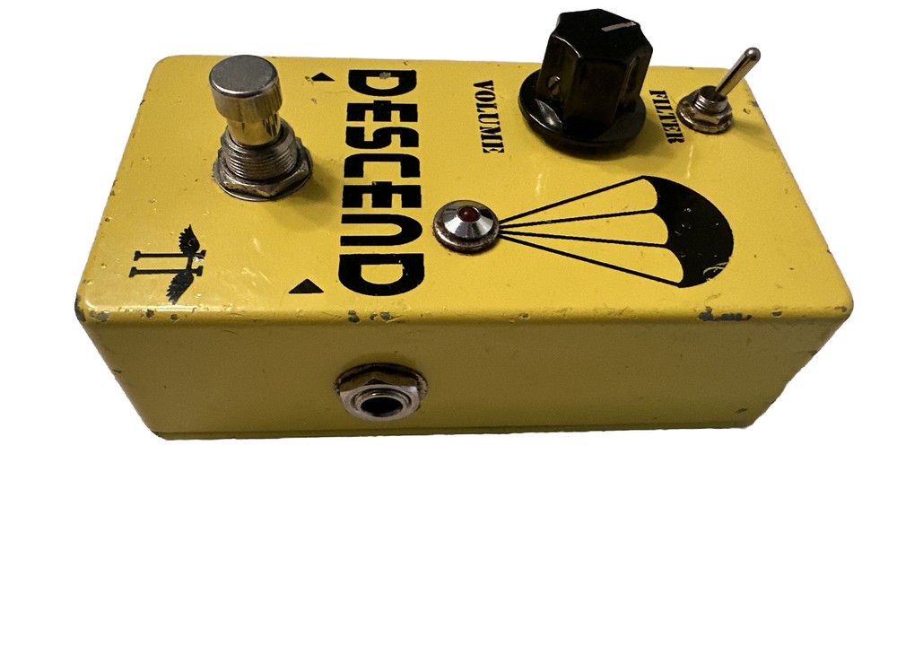 Heavy Electronics Descend Volume Reducer Hand Built Guitar Effect Pedal