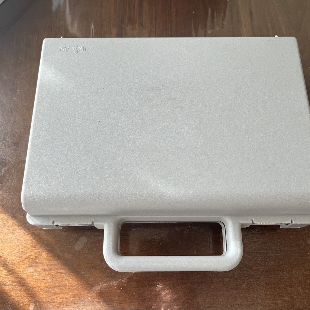 VWR Traceable Digital Thermometer with case