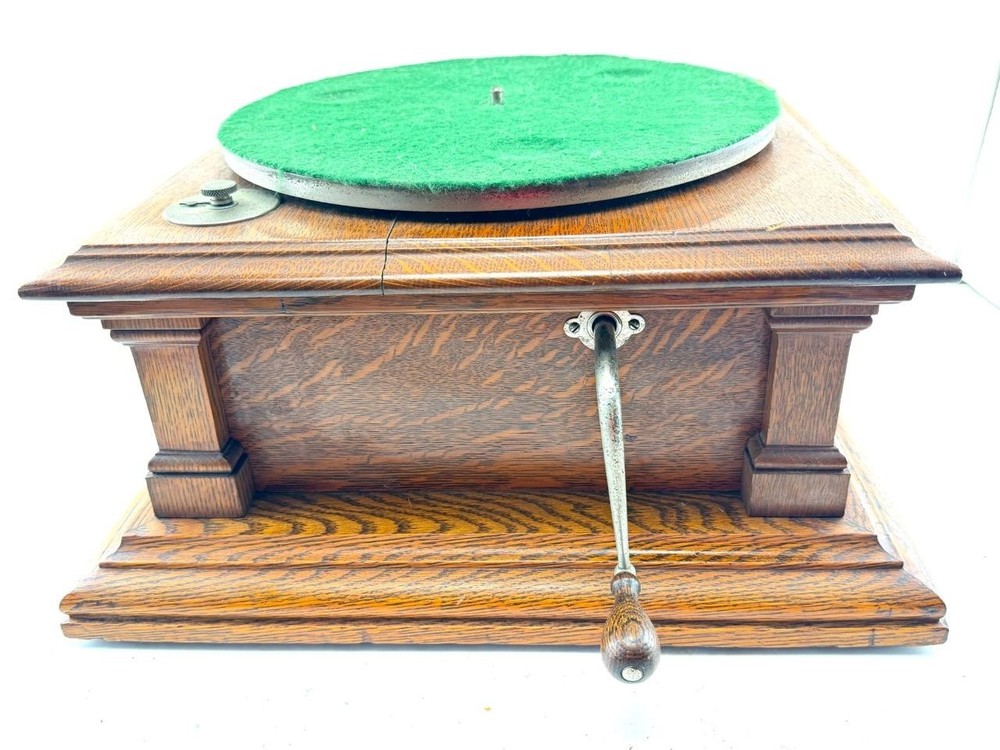 Incomplete c. 1908 Victor Type Type Vic V Phonograph, Talking Machine