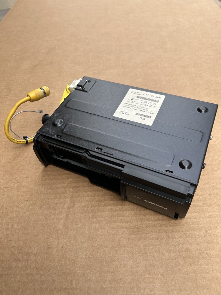 Panasonic 8 CD Changer Model cx-DP801EUC LOOK
