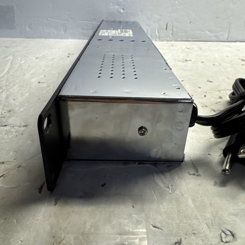 Pico Macom CA-30RK1000 1GHz Bradhead Push Pull Rackmount Distribution Amplifier