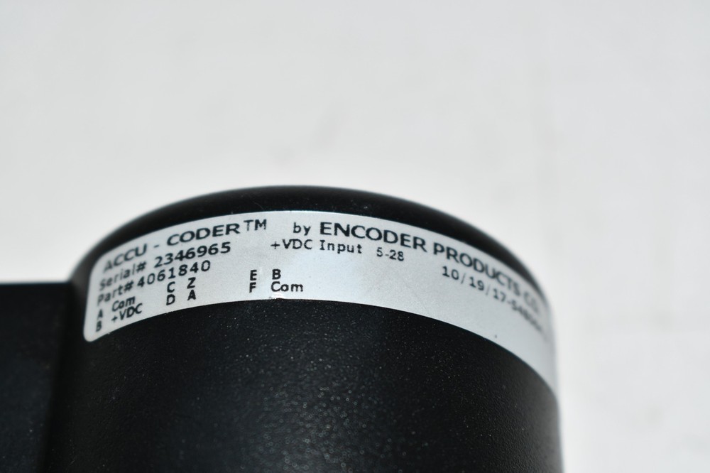 NEW Encoder Products Accu-Coder 4061840 5-28 VDC Encoder