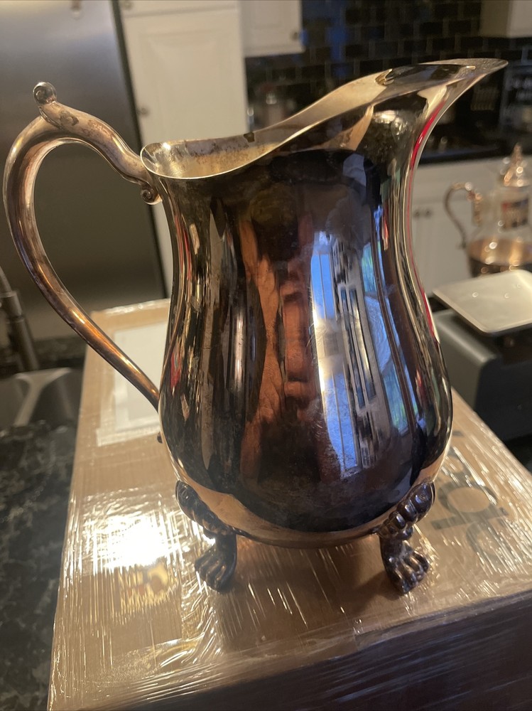 Vintage Silver Plate Leonard Silverplate Footed Water Pitcher With Ice Lip 8.5”