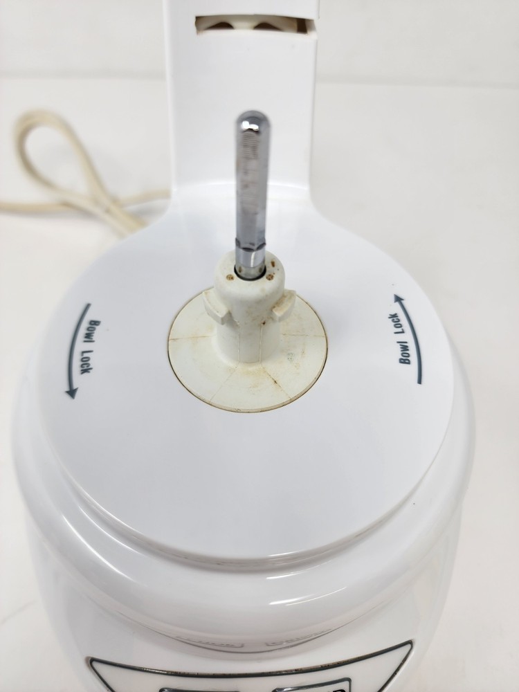 Cuisinart Mini Prep Plus White CGC-2 Motor Base Only Tested & Working