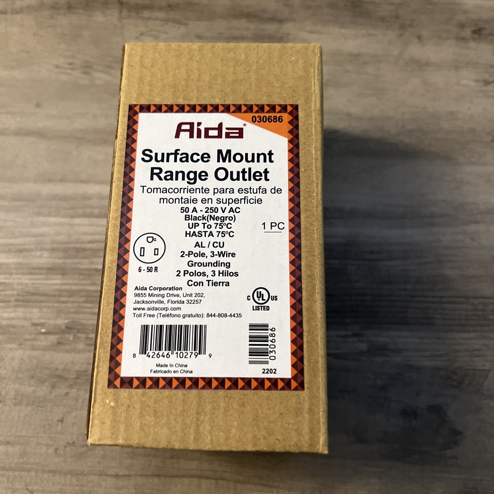 Surface Mount Range Outlet 50 A- 250 V AC